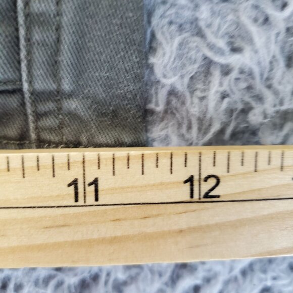 J.Crew Shorts Mens 34 Green Cotton Cargo Style Large Pockets Durable - Picture 6 of 10